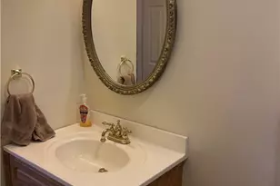 3178 New Hampshire Dr, Lower Burrell, PA 15068 - Photo 29