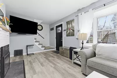 3300 Crestview Dr, Bethel Park, PA 15102 - Photo 9