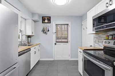 3300 Crestview Dr, Bethel Park, PA 15102 - Photo 13