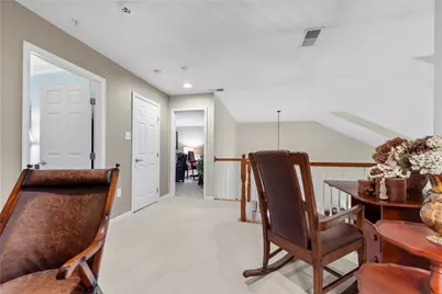 755 Marigold Ct, Bridgeville, PA 15017 - Photo 27