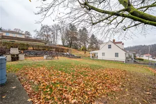 1 Hartung Ct, Monessen, PA 15062 - Photo 27