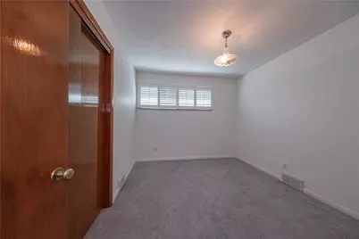 967 Illinois Ave, Pittsburgh, PA 15221 - Photo 13