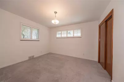 967 Illinois Ave, Pittsburgh, PA 15221 - Photo 11