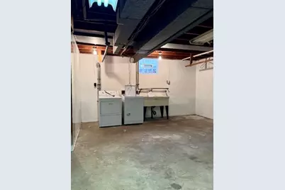 967 Illinois Ave, Pittsburgh, PA 15221 - Photo 19