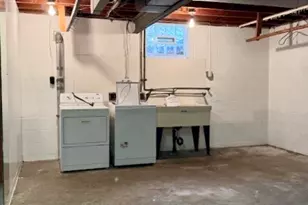 967 Illinois Ave, Pittsburgh, PA 15221 - Photo 19