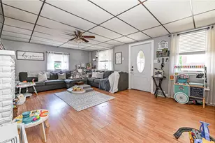 2201 Harbor, Spring Hill, PA 15212 - Photo 3