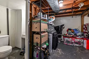 2201 Harbor, Spring Hill, PA 15212 - Photo 17