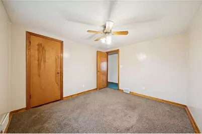 1013 10th St, Irwin, PA 15642 - Photo 15