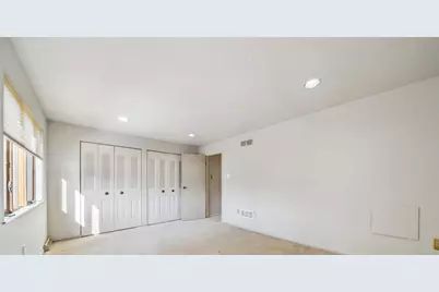 212 Pine Court, Ross Twp, PA 15237 - Photo 15