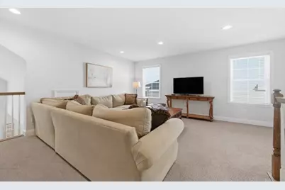 617 Presidents, Cecil, PA 15317 - Photo 25