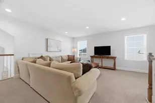 617 Presidents, Cecil, PA 15317 - Photo 25