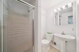 103 Jeanine Ct, Trafford, PA 15085 - Photo 17