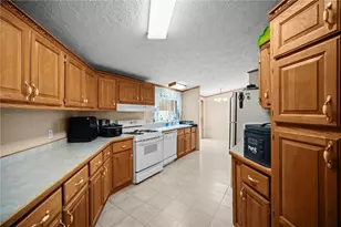 229 Connoquenessing Dr, Connoquenessing Township, PA 16033 - Photo 13