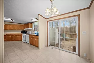 229 Connoquenessing Dr, Connoquenessing Township, PA 16033 - Photo 17