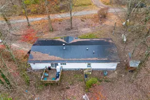 229 Connoquenessing Dr, Connoquenessing Township, PA 16033 - Photo 33