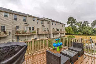 1304 Pointe View Dr, Adams Township, PA 16046 - Photo 27