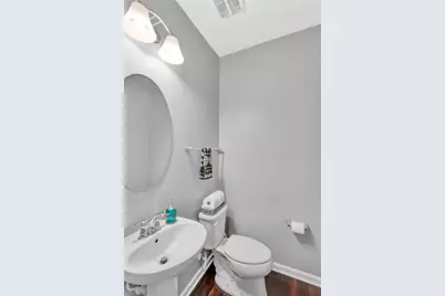 1304 Pointe View Dr, Adams Township, PA 16046 - Photo 15