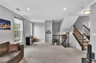 1304 Pointe View Dr, Adams Township, PA 16046 - Photo 13