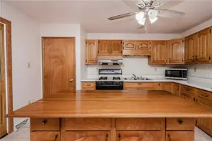 564 Henry Rd, Center Township-Homer City, PA 15748 - Photo 9