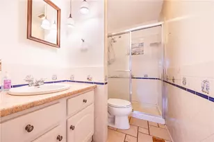 1069 Highfield Rd, Bethel Park, PA 15102 - Photo 21