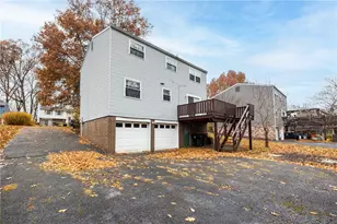 1069 Highfield Rd, Bethel Park, PA 15102 - Photo 31