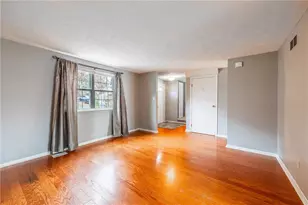 1069 Highfield Rd, Bethel Park, PA 15102 - Photo 5