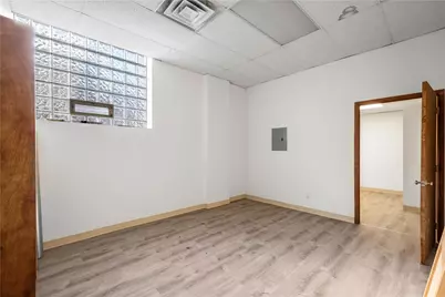 1728 Brownsville Rd, Pittsburgh, PA 15210 - Photo 21