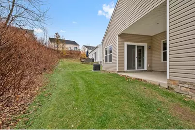 209 Olivia Dr, Pittsburgh, PA 15068 - Photo 5