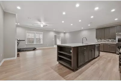 209 Olivia Dr, Pittsburgh, PA 15068 - Photo 11