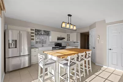 1100 Meadowbrook Dr, Canonsburg, PA 15317 - Photo 19