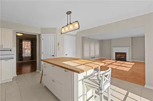 1100 Meadowbrook Dr, Canonsburg, PA 15317 - Photo 21