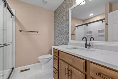 1100 Meadowbrook Dr, Canonsburg, PA 15317 - Photo 35