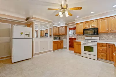 2422 E Carson Street, Pittsburgh, PA 15203 - Photo 11