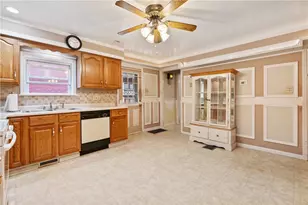 2422 E Carson St, Pittsburgh, PA 15203 - Photo 13