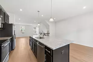 491 Nolan Cir, Cranberry Township, PA 16066 - Photo 15