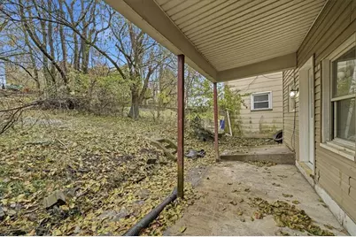 2728 Glen Mawr St, Pittsburgh, PA 15204 - Photo 3