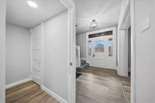 2728 Glen Mawr St, Pittsburgh, PA 15204 - Photo 7