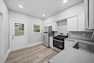 2728 Glen Mawr St, Pittsburgh, PA 15204 - Photo 15