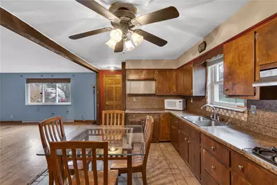 1101 Martin Ave, New Kensington, PA 15068 - Photo 5