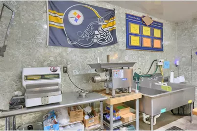 726 Arlington Ave, New Castle, PA 16101 - Photo 11