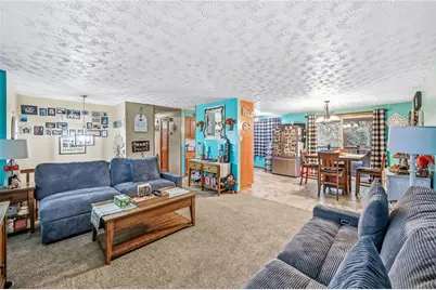 11 Clubhouse Dr, Shenango Township, PA 16159 - Photo 5