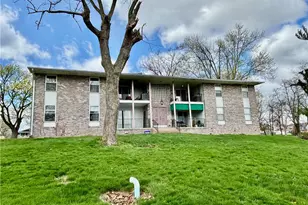 105 Pittsburgh St, Uniontown, PA 15401 - Photo 1