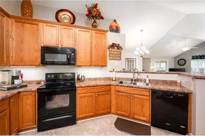 1031 Silver Oak, Connoquenessing Township, PA 16053 - Photo 15