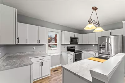 305 Perry Como Ave, Canonsburg, PA 15317 - Photo 11