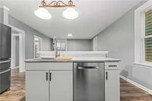 305 Perry Como Ave, Canonsburg, PA 15317 - Photo 15