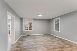 305 Perry Como Ave, Canonsburg, PA 15317 - Photo 7