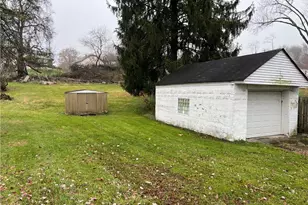 2618 Reiter Rd, Pittsburgh, PA 15235 - Photo 17