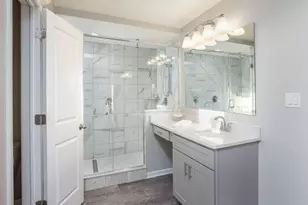 422 Millstone Ln, Jefferson Hills, PA 15332 - Photo 9