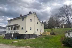 162 Front St, Hempfield Township, PA 15635 - Photo 9