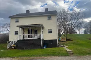 162 Front St, Hempfield Township, PA 15635 - Photo 3